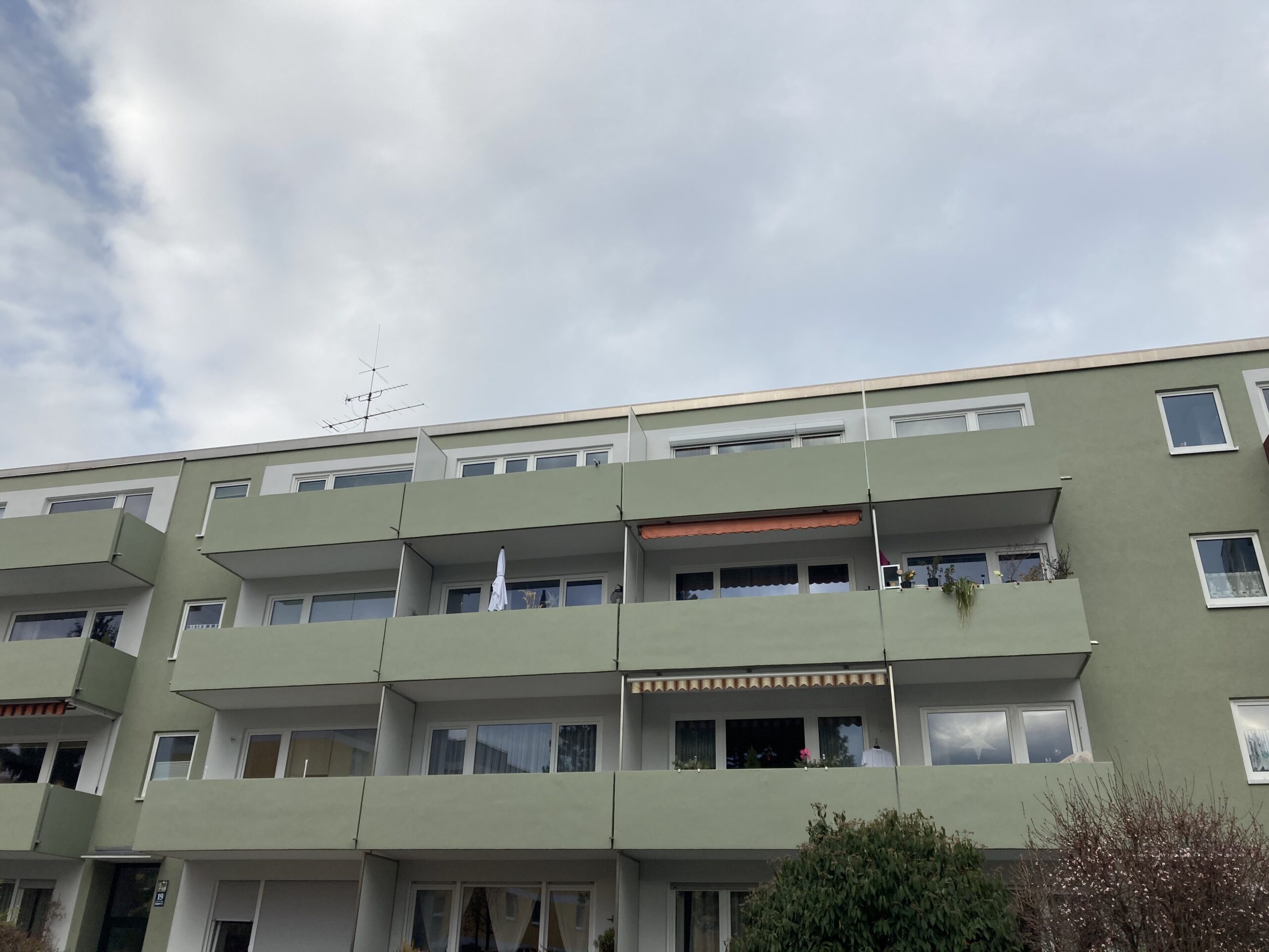 Maikammerer Str. 17-21 / Grünstadter Platz 15 – Bild 1