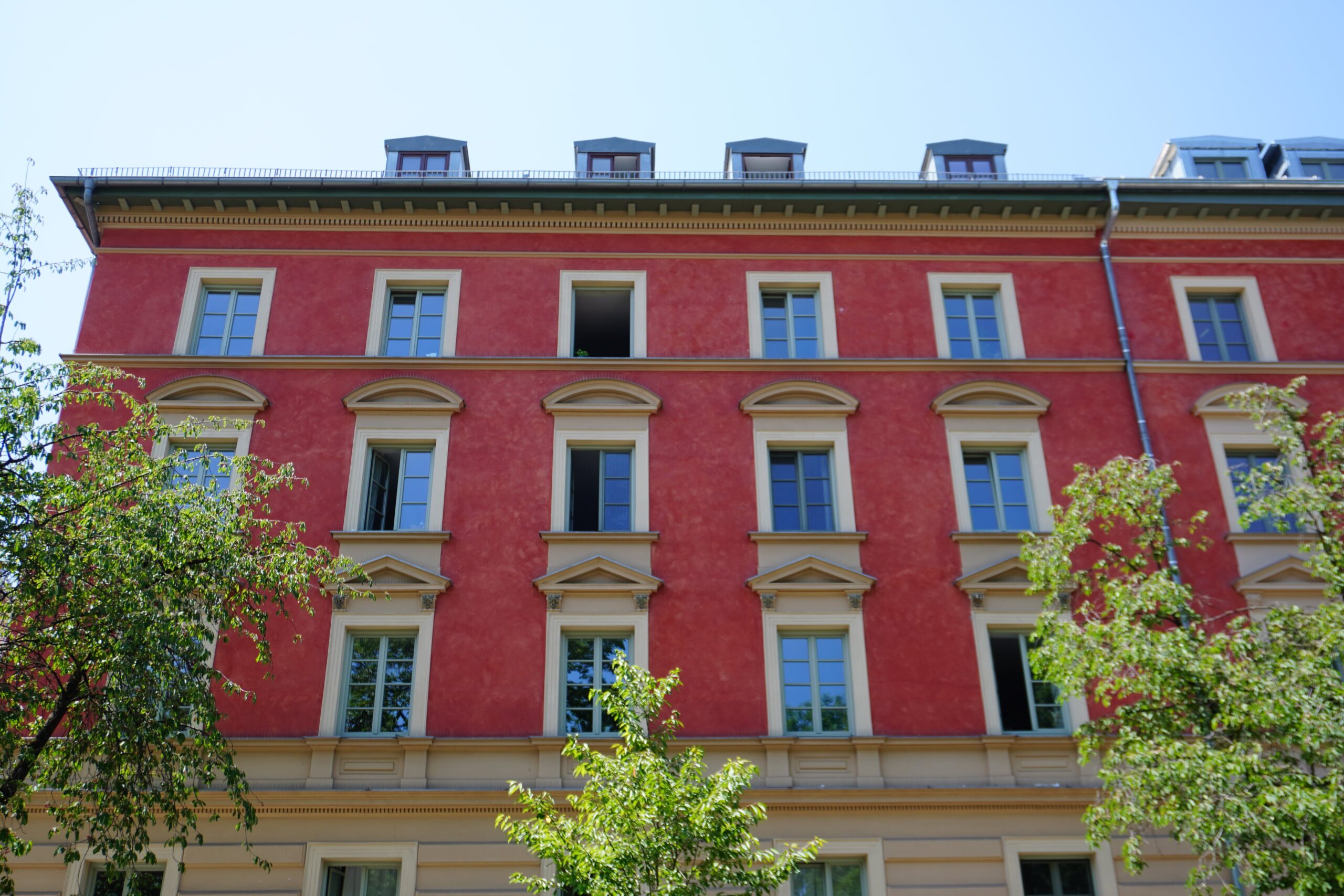 Malerarbeiten an der Thalkirchner Str. 80 in München